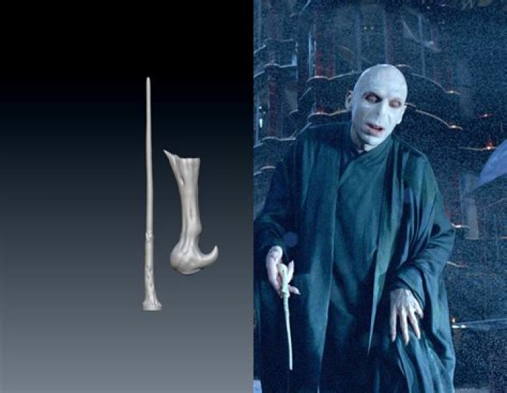 Can Voldemort do magic without a wand?