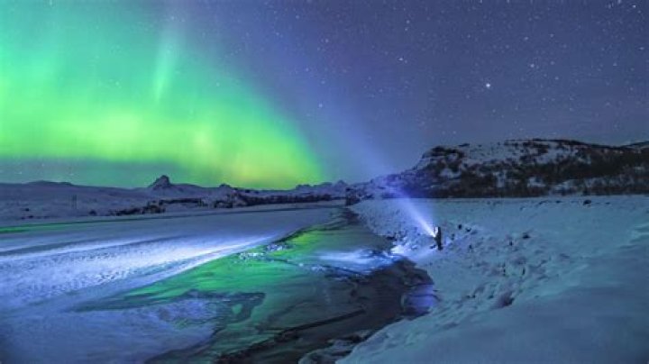 Can you see Northern Lights in Iceland in November?