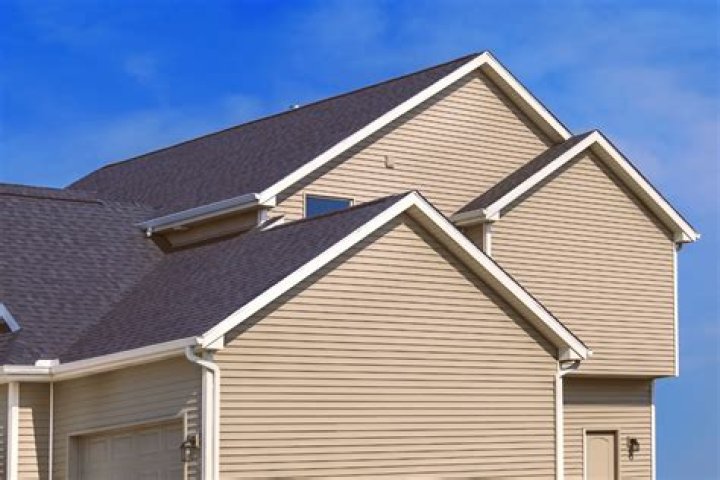 How much does new siding increase home value?
