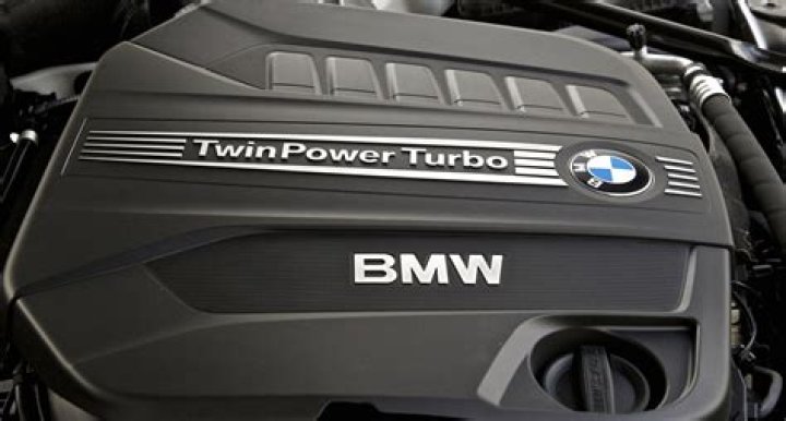 Is the BMW 328i Twin Turbo?