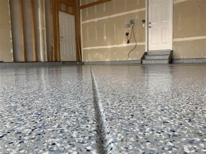 What is epoxy in tiles?